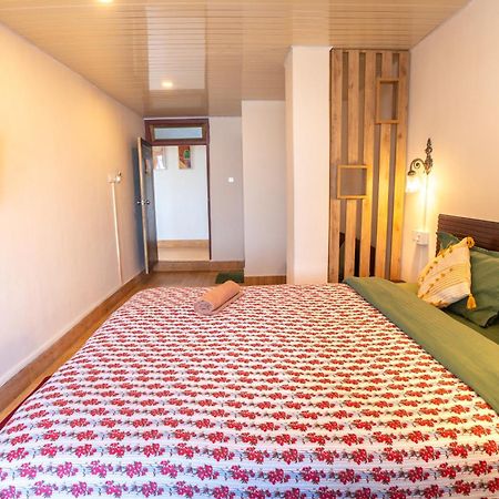 Monratino Himadrie -2 Mins Walk From Mall Road - All Rooms Have Kanchenjunga Mountain View Dárdžiling Exteriér fotografie