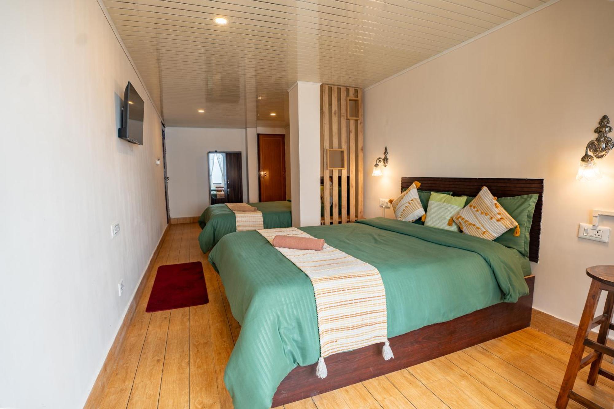 Monratino Himadrie -2 Mins Walk From Mall Road - All Rooms Have Kanchenjunga Mountain View Dárdžiling Exteriér fotografie